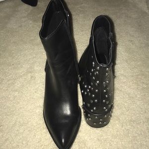 Circus by Sam Edelman ankle boots